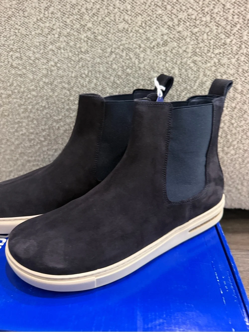 Birkenstock Men's Black Chukka Boots with Cream Sole